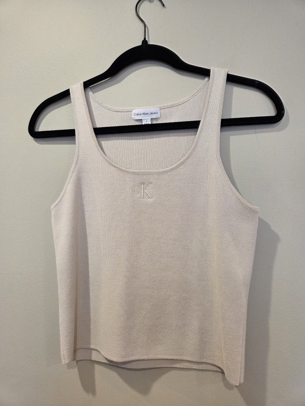 CALVIN KLEIN Jeans Light Cream Ribbed Scoop Neck Crop